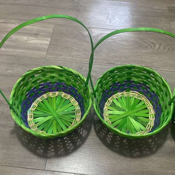 Bundle of 3 Woven Easter Baskets - Picture 2 of 3